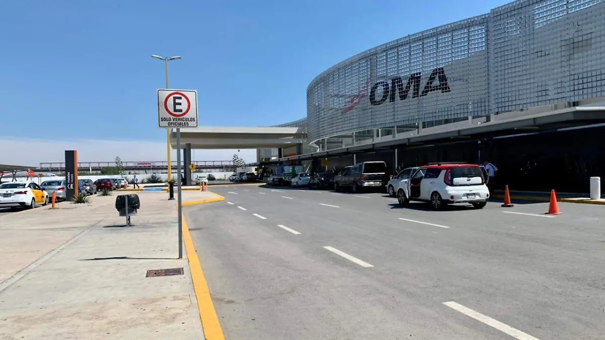 aerolineas SLP aeropuertos